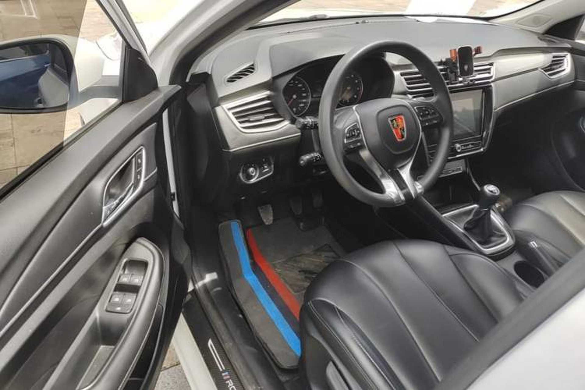 Used Roewe i5 2020 1.5L Manual 4G Connect Leehao Flagship Edition Driver Seat