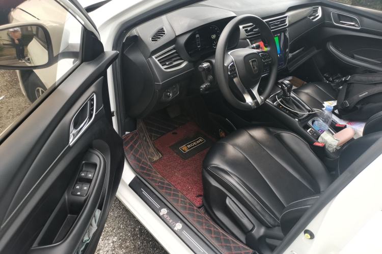 Used Roewe i5 2020 1.5L Automatic 4G Connect Luxury Flagship Edition Driver Seat