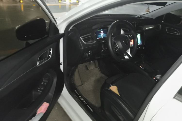 Used Roewe i5 2020 1.5L Automatic 4G Connect Luxury Flagship Edition Driver Seat