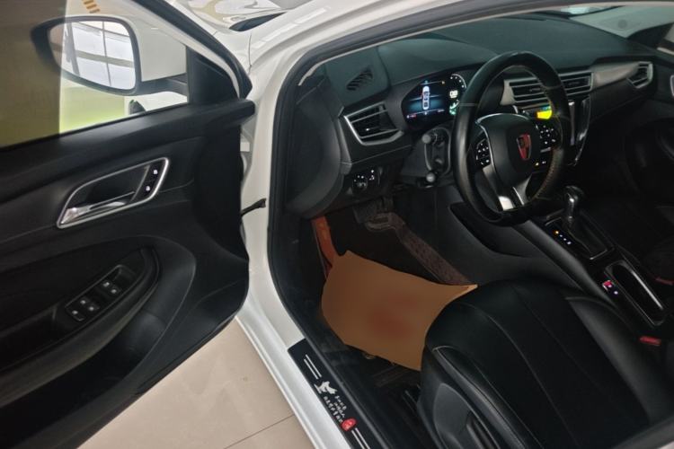 Used Roewe i5 2020 1.5L Automatic 4G Connect Luxury Flagship Edition Driver Seat