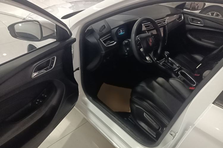 Used Roewe i5 2020 1.5L Automatic 4G Connect Luxury Flagship Edition Driver Seat