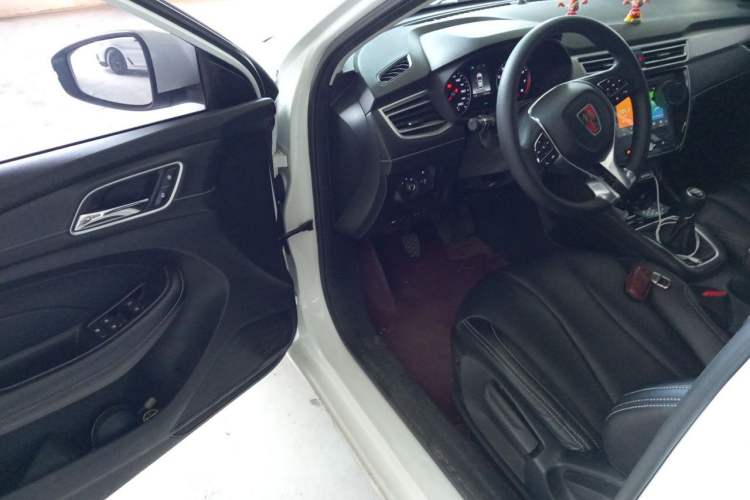 Used Roewe i5 2020 1.5L Manual 4G Connect Luxury Edition Driver Seat