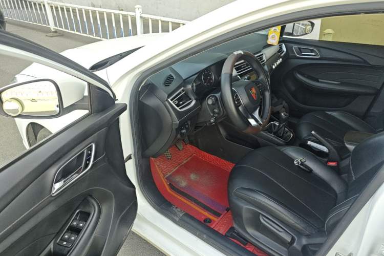 Used Roewe i5 2020 1.5L Manual 4G Connect Leehao Flagship Edition Driver Seat
