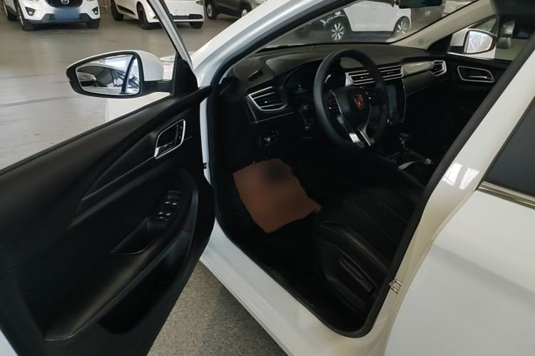 Used Roewe i5 2020 1.5L Automatic 4G Connect Luxury Flagship Edition Driver Seat