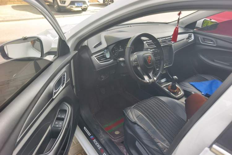 Used Roewe i5 2020 1.5L Manual 4G Connect Luxury Edition Driver Seat