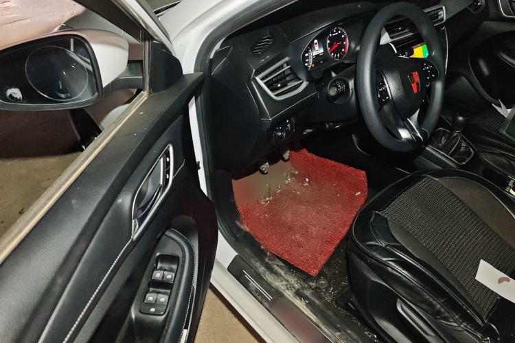 Used Roewe i5 2020 1.5L Manual Linghao Edition Driver Seat
