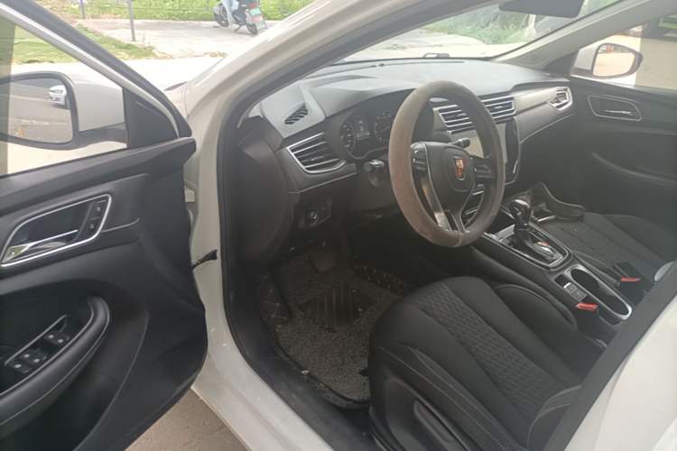 Used Roewe i5 2020 1.5L Automatic 4G Connected Linghao Edition Driver Seat