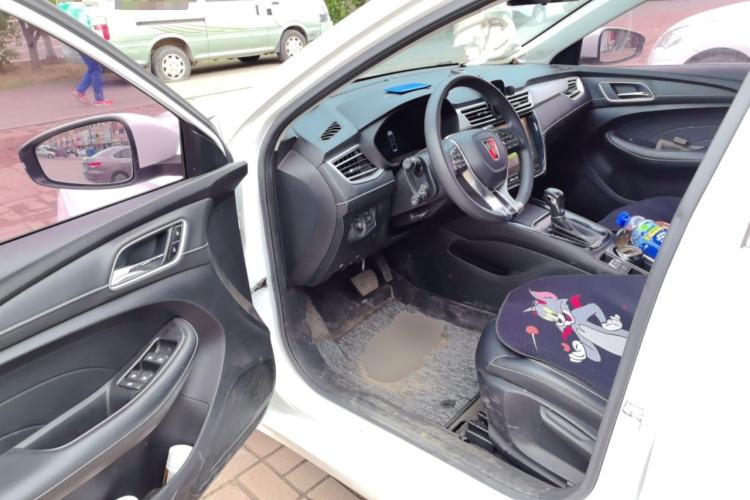 Used Roewe i5 2020 1.5L Automatic 4G Connect Luxury Flagship Edition Driver Seat