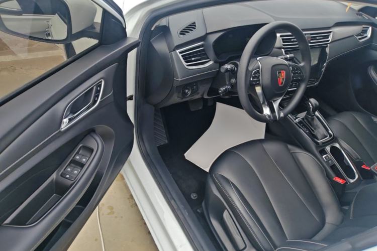 Used Roewe i5 2020 1.5L Automatic 4G Connect Luxury Flagship Edition Driver Seat
