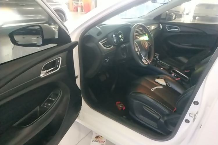 Used Roewe i5 2020 1.5L Automatic 4G Connect Luxury Flagship Edition Driver Seat