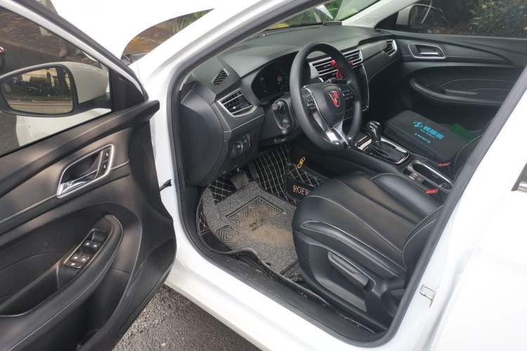 Used Roewe i5 2020 1.5L Automatic 4G Connected Linghao Edition Driver Seat