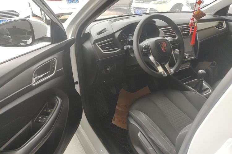 Used Roewe i5 2020 1.5L Manual 4G Connect Luxury Edition Driver Seat