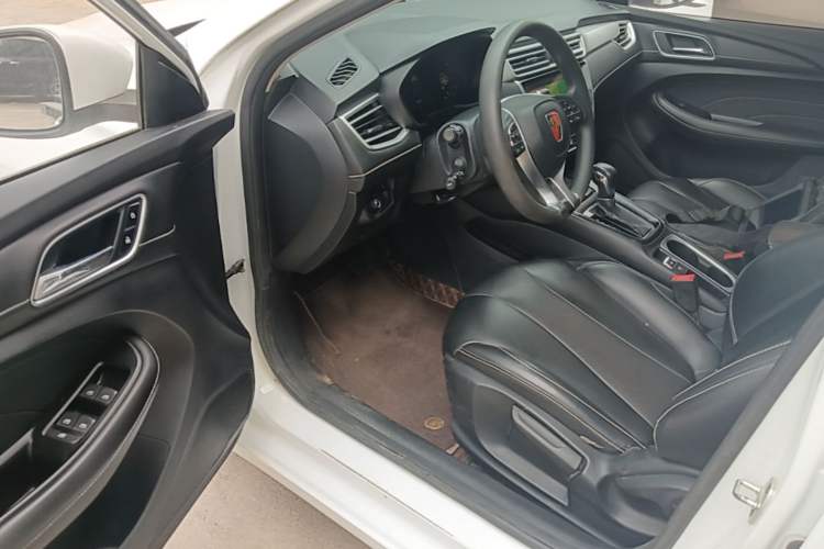 Used Roewe i5 2020 1.5L Automatic 4G Connect Luxury Flagship Edition Driver Seat