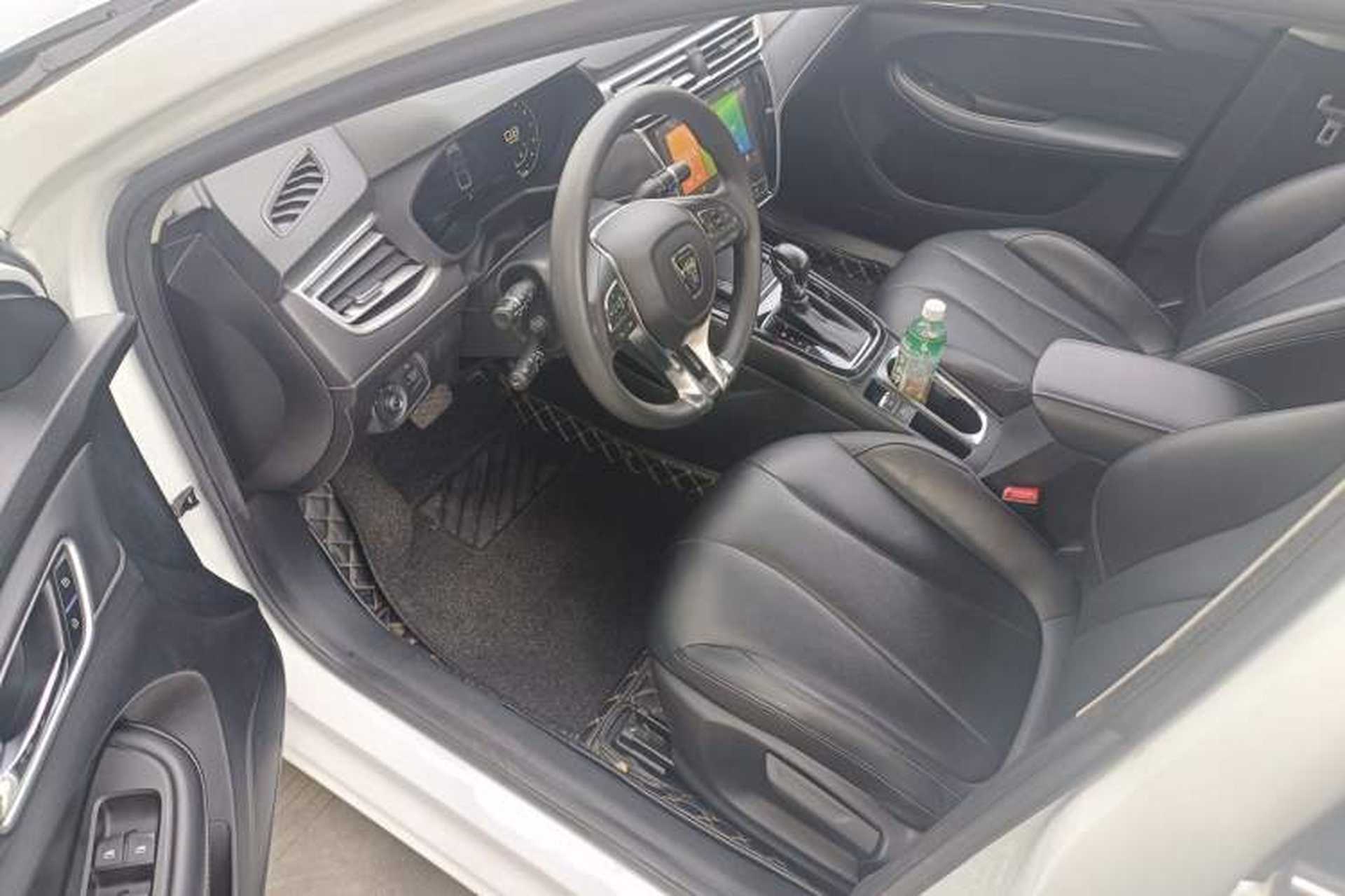 Used Roewe i5 2020 1.5L Automatic 4G Connect Luxury Flagship Edition Driver Seat