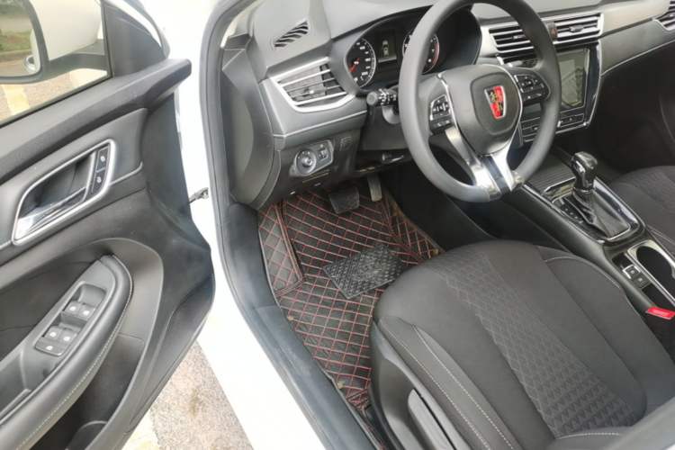 Used Roewe i5 2020 1.5L Automatic 4G Connected Linghao Edition Driver Seat