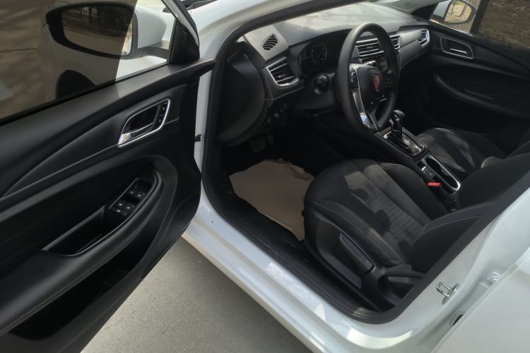 Used Roewe i5 2020 1.5L Automatic 4G Connected Linghao Edition Driver Seat