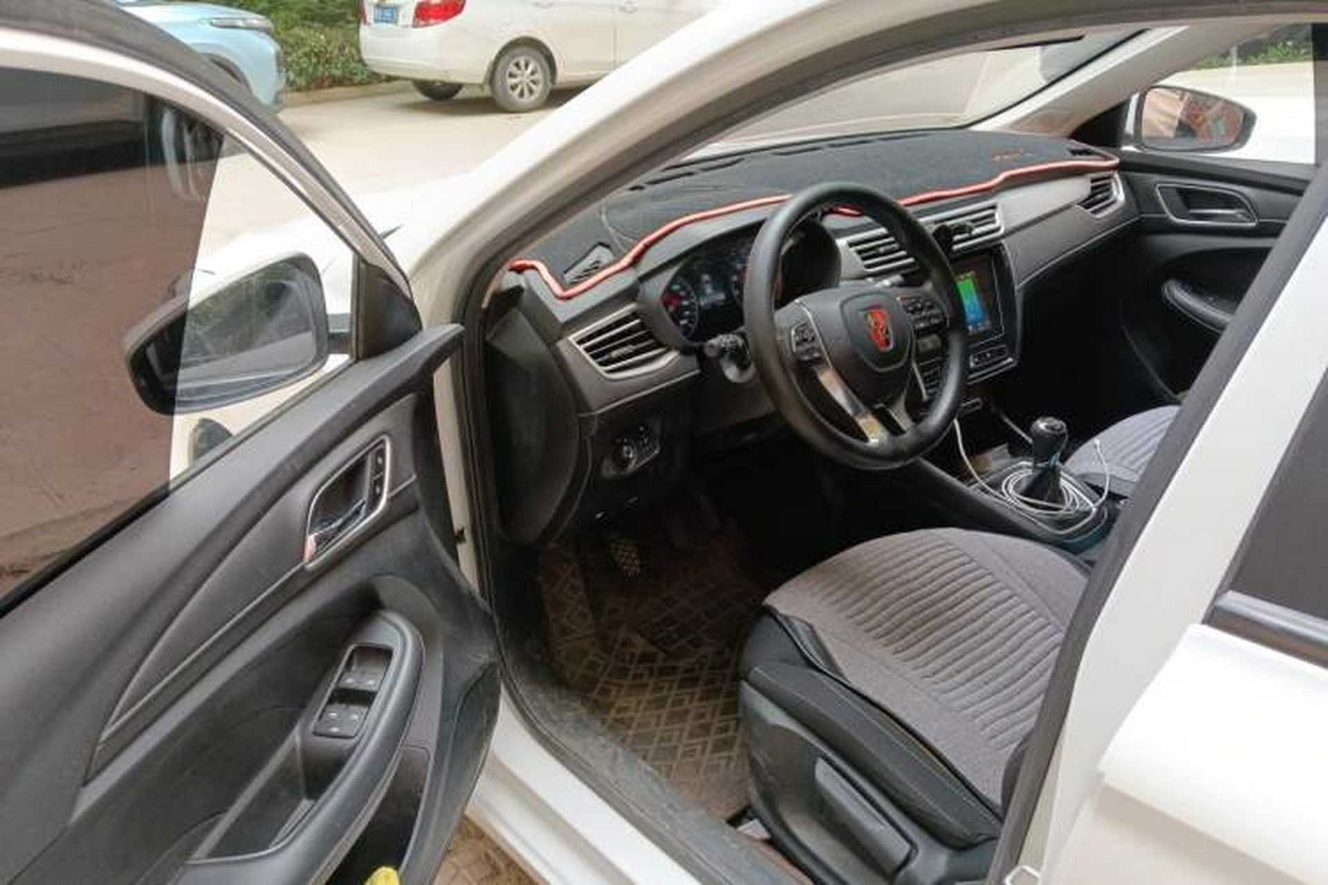 Used Roewe i5 2020 1.5L Manual 4G Connect Luxury Edition Driver Seat