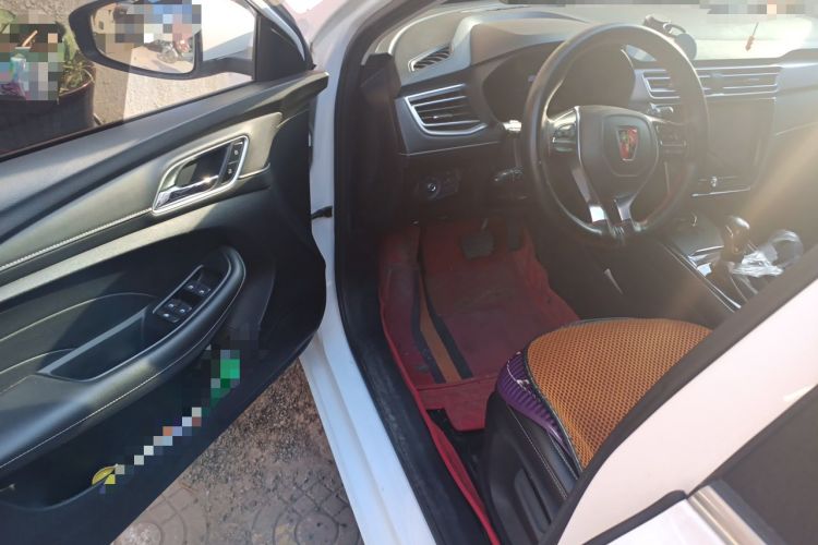 Used Roewe i5 2020 1.5L Automatic 4G Connect Luxury Flagship Edition Driver Seat