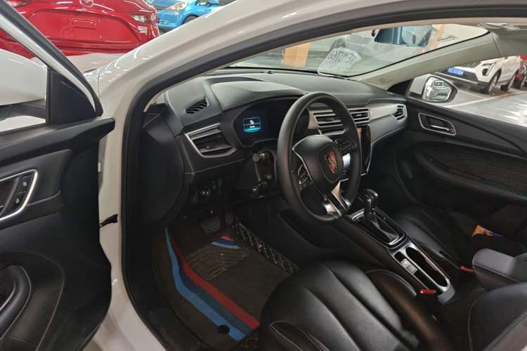 Used Roewe i5 2020 1.5L Automatic 4G Connect Luxury Flagship Edition Driver Seat