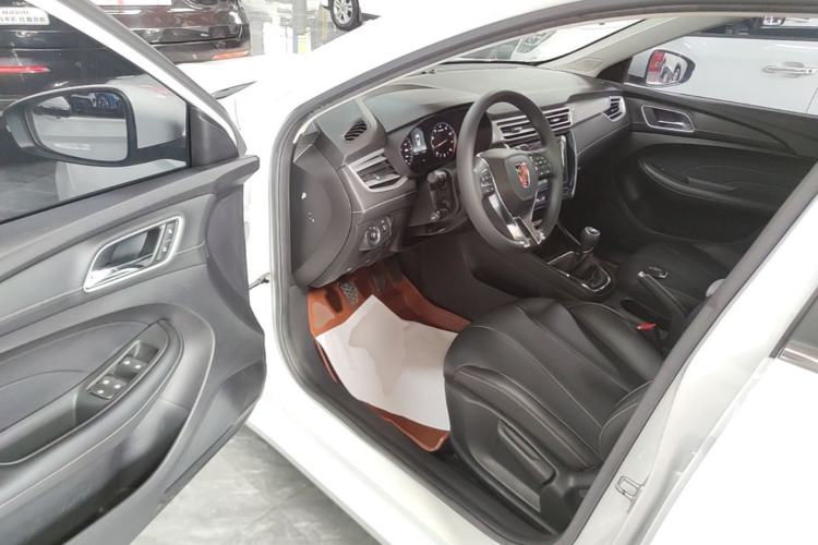 Used Roewe i5 2020 1.5L Manual 4G Connect Leehao Flagship Edition Driver Seat