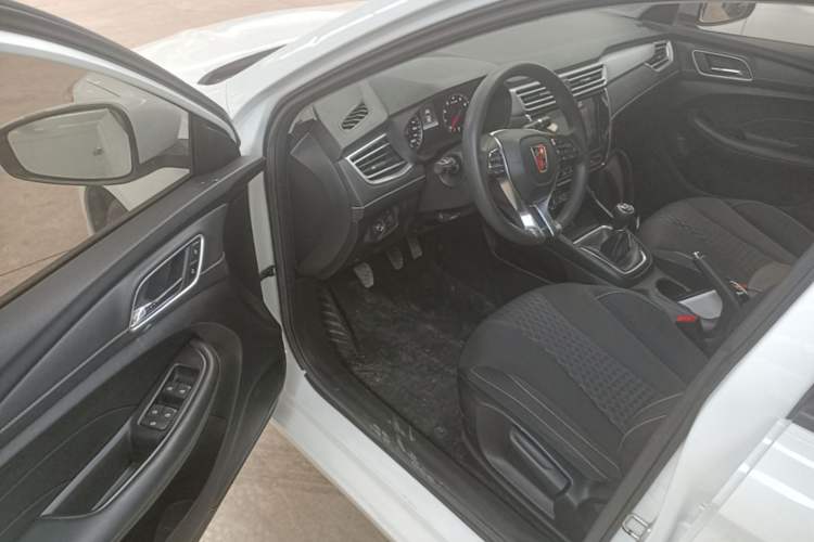 Used Roewe i5 2020 1.5L Manual 4G Connect Luxury Edition Driver Seat