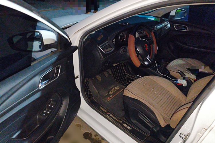 Used Roewe i5 2020 1.5L Manual 4G Connect Luxury Edition Driver Seat