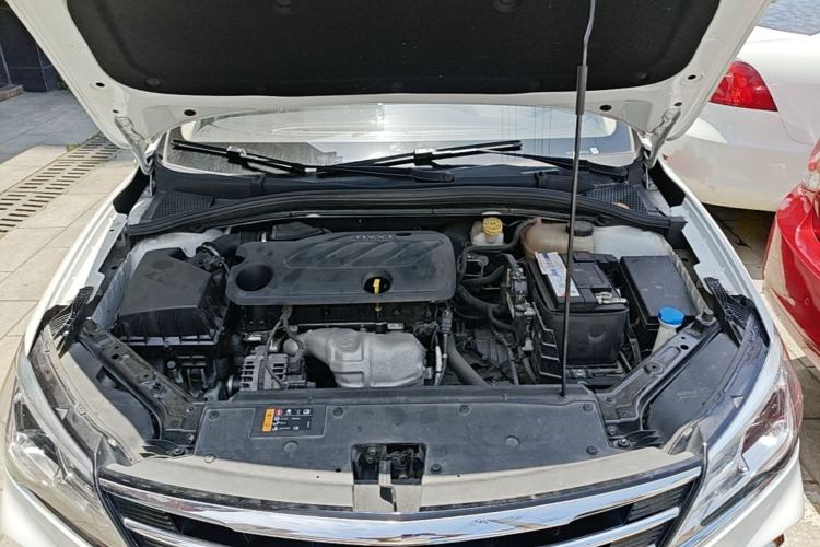 Used Roewe i5 2020 1.5L Automatic 4G Connect Luxury Flagship Edition Engine Bay