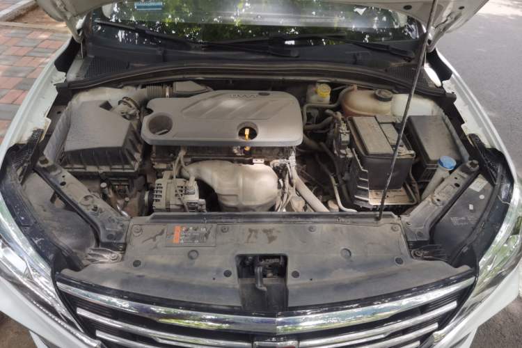 Used Roewe i5 2020 1.5L Automatic 4G Connect Luxury Flagship Edition Engine Bay