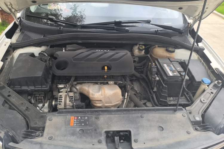 Used Roewe i5 2020 1.5L Automatic 4G Connect Luxury Flagship Edition Engine Bay