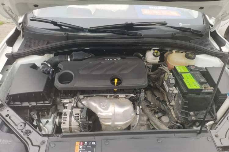 Used Roewe i5 2020 1.5L Automatic 4G Connect Luxury Flagship Edition Engine Bay