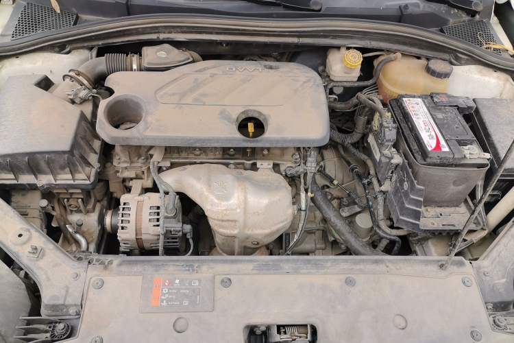Used Roewe i5 2020 1.5L Automatic 4G Connect Luxury Flagship Edition Engine Bay