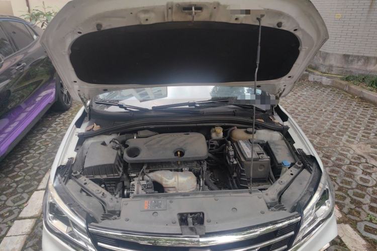 Used Roewe i5 2020 1.5L Automatic 4G Connect Luxury Flagship Edition Engine Bay