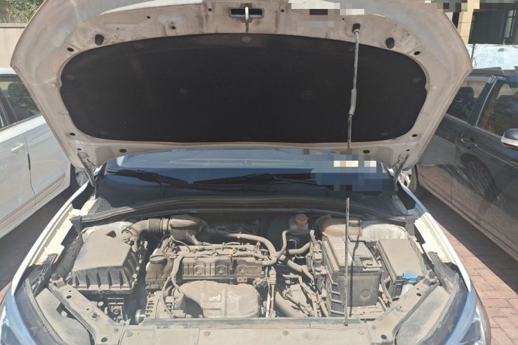 Used Roewe i5 2020 1.5L Automatic 4G Connected Linghao Edition Engine Bay