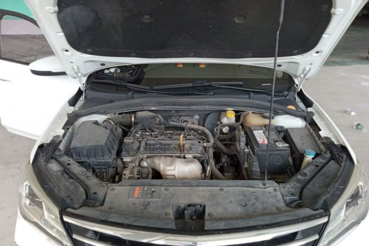 Used Roewe i5 2020 1.5L Manual 4G Connect Luxury Edition Engine Bay