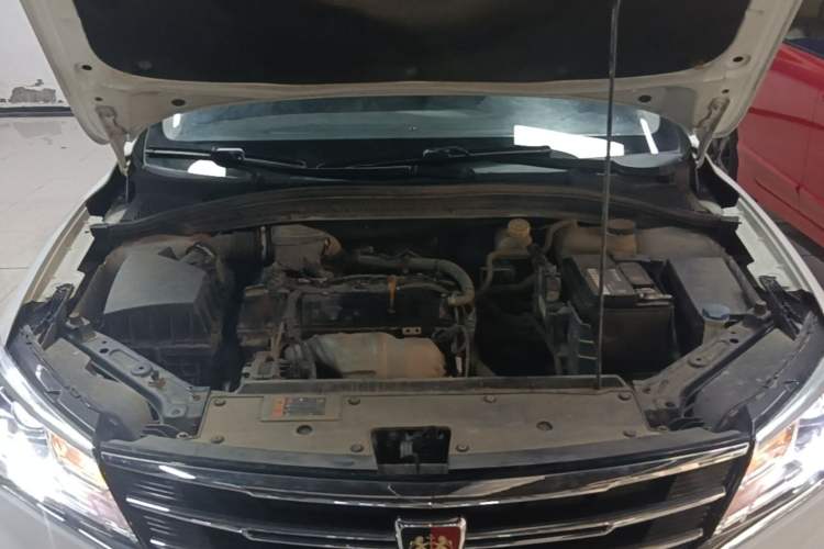 Used Roewe i5 2020 1.5L Manual 4G Connect Luxury Edition Engine Bay