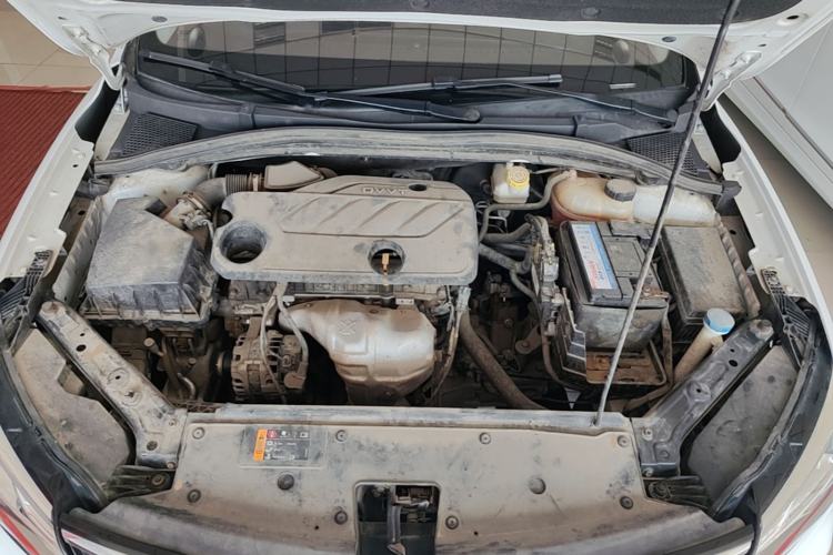Used Roewe i5 2020 1.5L Manual 4G Connect Leehao Flagship Edition Engine Bay