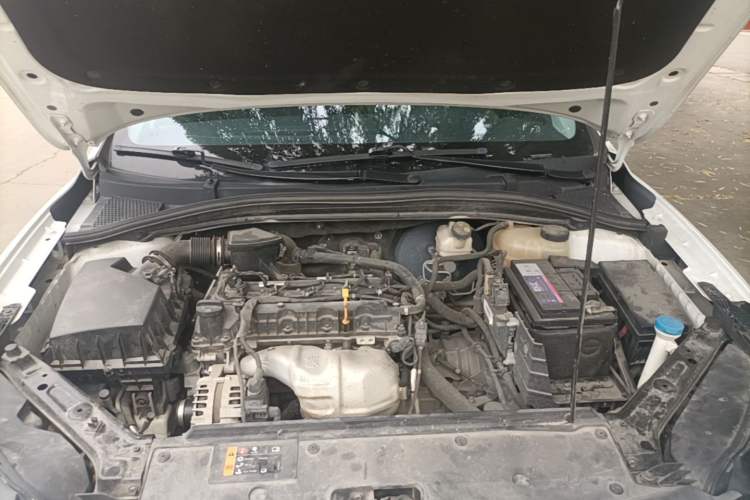 Used Roewe i5 2020 1.5L Automatic 4G Connected Linghao Edition Engine Bay