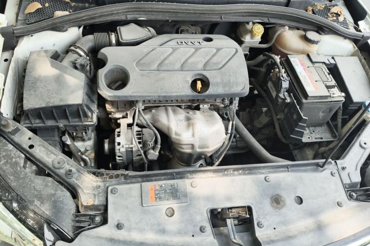 Used Roewe i5 2020 1.5L Manual 4G Connect Leehao Flagship Edition Engine Bay