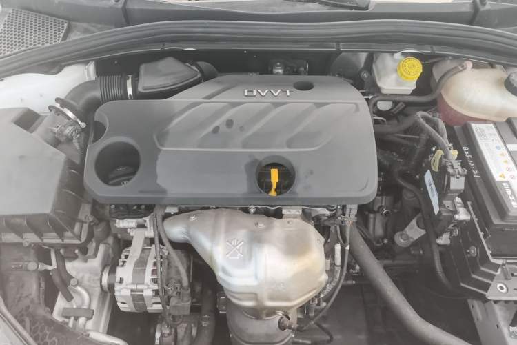 Used Roewe i5 2020 1.5L Manual 4G Connect Leehao Flagship Edition Engine Bay
