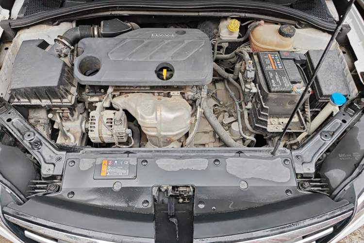 Used Roewe i5 2020 1.5L Automatic 4G Connect Luxury Flagship Edition Engine Bay