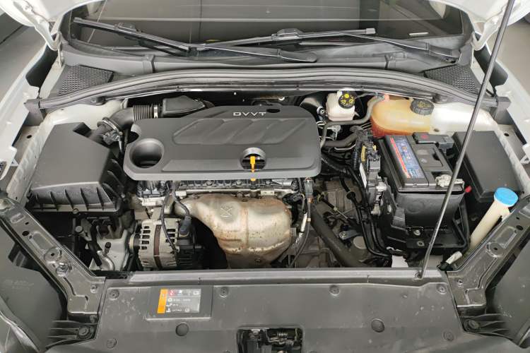 Used Roewe i5 2020 1.5L Automatic 4G Connect Luxury Flagship Edition Engine Bay