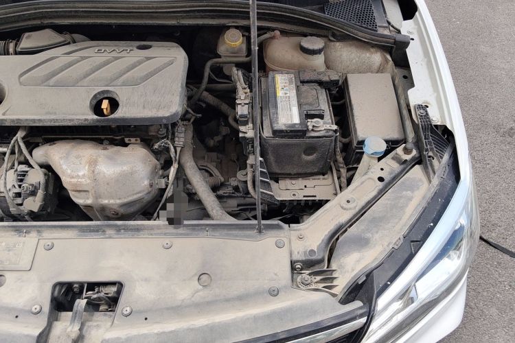 Used Roewe i5 2020 1.5L Manual 4G Connect Luxury Edition Engine Bay Left