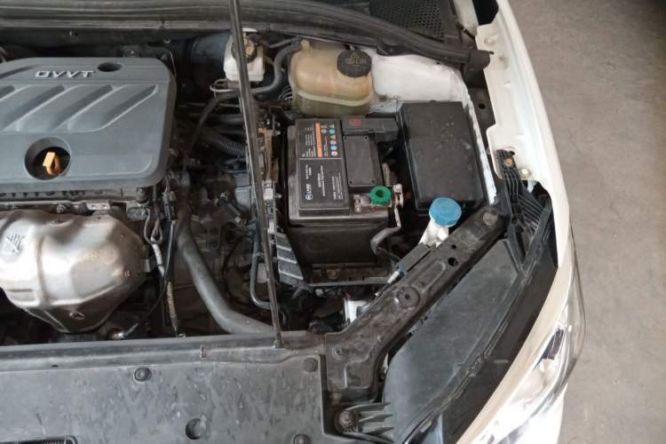 Used Roewe i5 2020 1.5L Automatic 4G Connected Leading Intelligent Driving Edition Engine Bay Left