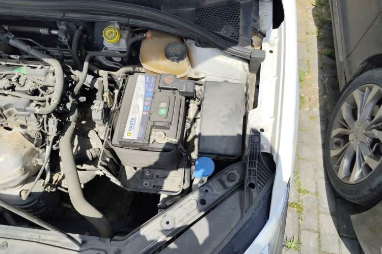 Used Roewe i5 2020 1.5L Manual 4G Connect Luxury Edition Engine Bay Left