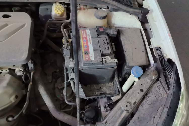 Used Roewe i5 2020 1.5L Automatic 4G Connect Luxury Flagship Edition Engine Bay Left