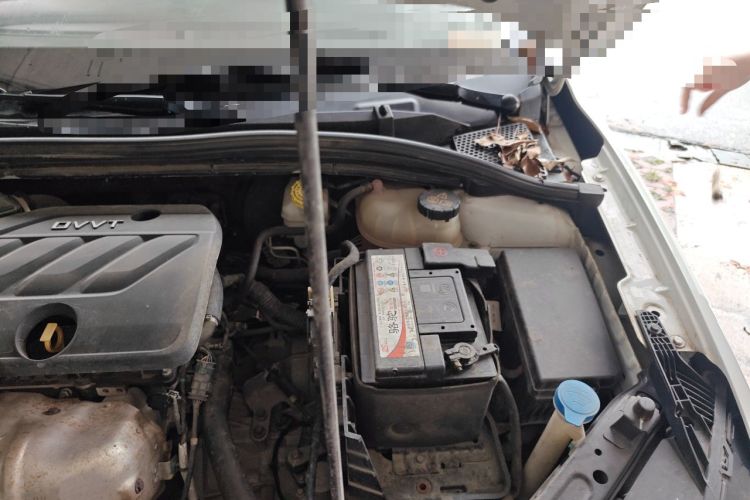 Used Roewe i5 2020 1.5L Automatic 4G Connect Luxury Flagship Edition Engine Bay Left