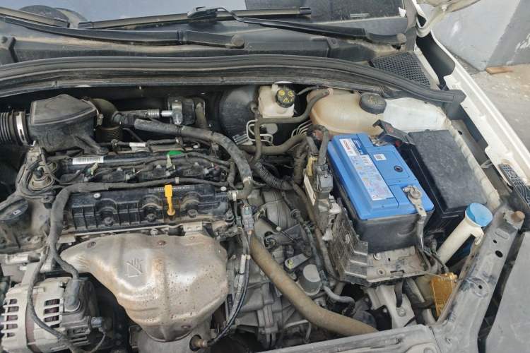 Used Roewe i5 2020 1.5L Automatic 4G Connected Linghao Edition Engine Bay Left