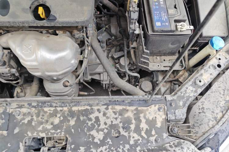 Used Roewe i5 2020 1.5L Automatic 4G Connect Luxury Flagship Edition Engine Bay Left