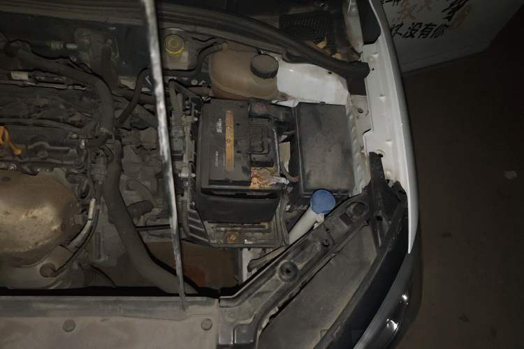 Used Roewe i5 2020 1.5L Manual Linghao Edition Engine Bay Left