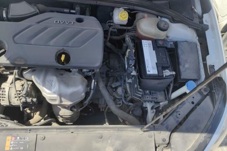 Used Roewe i5 2020 1.5L Automatic 4G Connect Luxury Flagship Edition Engine Bay Left
